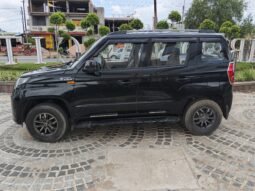 
										TUV300   T10 full									
