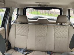 
										TUV300   T10 full									