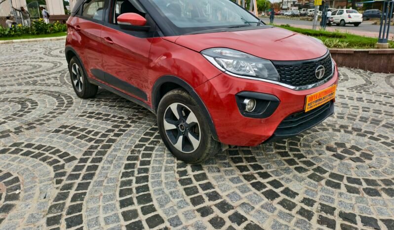 
								TATA NEXON XZ+ full									