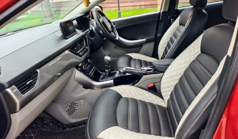 
								TATA NEXON XZ+ full									