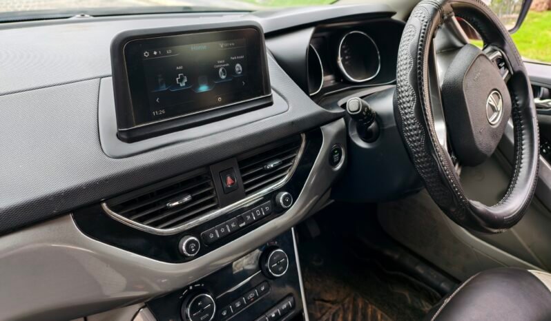
								TATA NEXON XZ+ full									