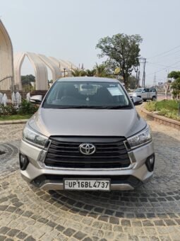 INNOVA CRYSTA (G)