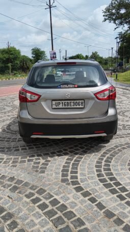 
										S-CROSS full									