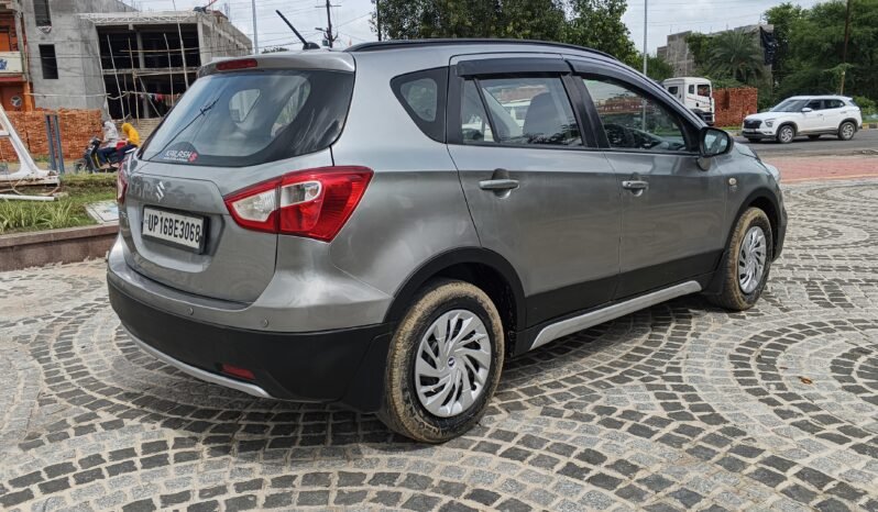 
								S-CROSS full									