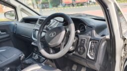 
										TATA HEXA full									