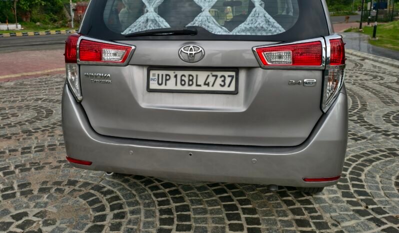 
								INNOVA CRYSTA (G) full									