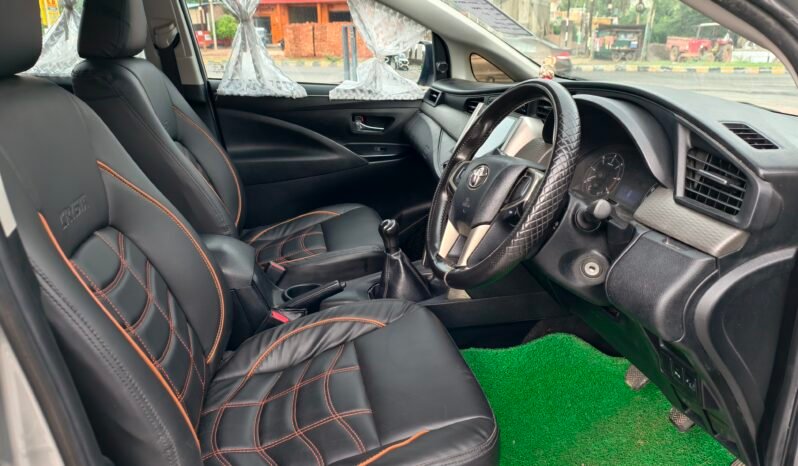 
								INNOVA CRYSTA (G) full									