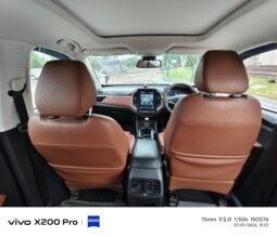 
										MG HECTOR PLUS full									