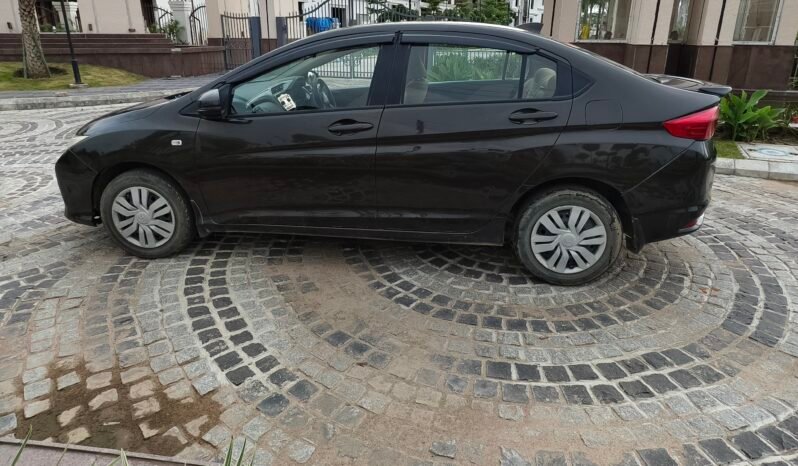 
								HONDA CITY full									