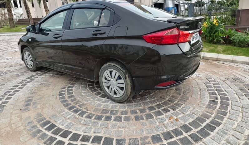 
								HONDA CITY full									