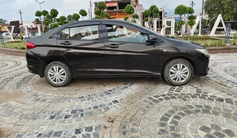 
								HONDA CITY full									