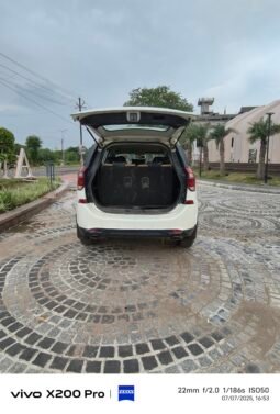
										XUV500 W5 full									
