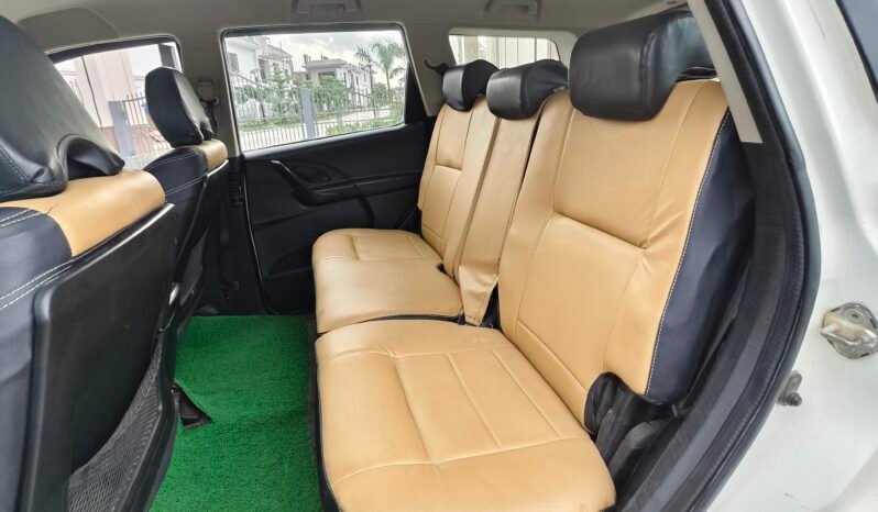
								XUV500 W5 full									