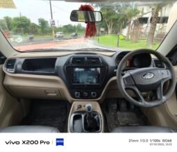 
										TUV300 T6 full									
