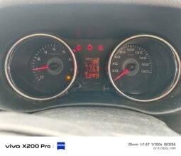 
										TUV300 T8 full									