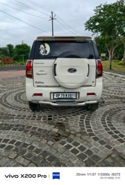 
										TUV300 T8 full									