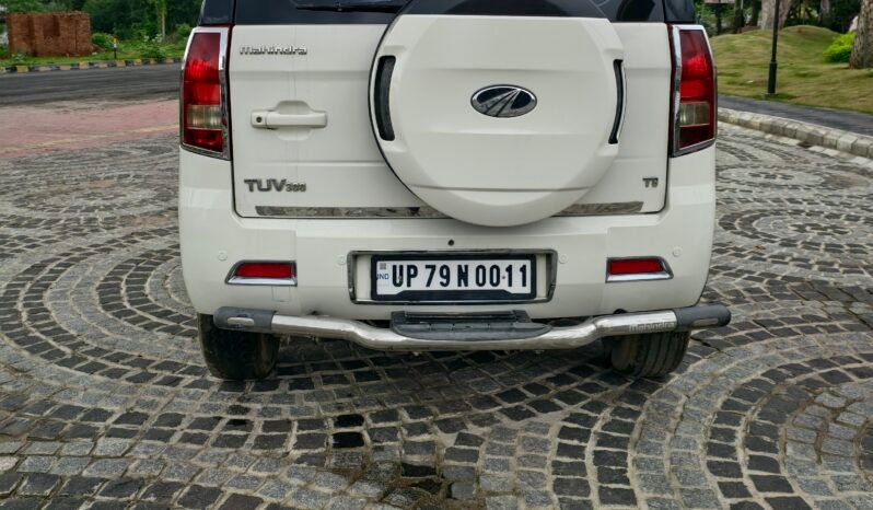 
								TUV300 T8 full									