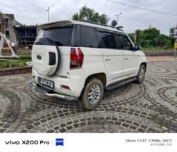 
										TUV300 T8 full									