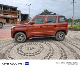 
										TUV300 full									
