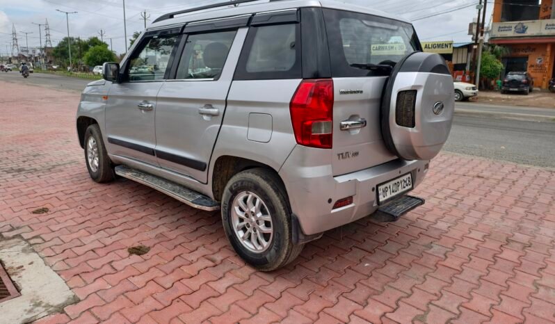 
								TUV300 T8 full									