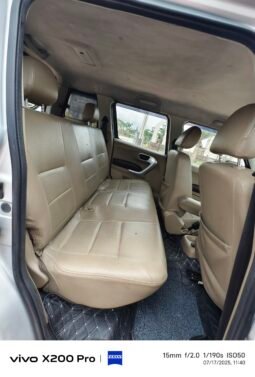 
										TUV300 T8 full									