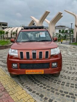 TUV300