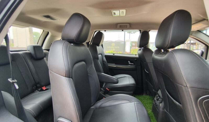 
								TATA HEXA XT full									