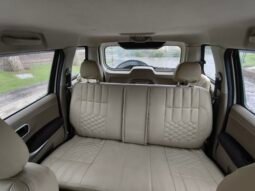 
										TUV300 full									