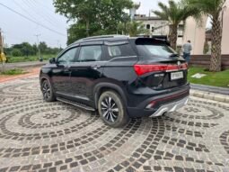 
										MG HECTOR full									