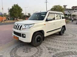 
										TUV300 full									
