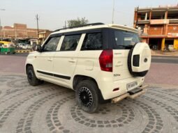 
										TUV300 full									
