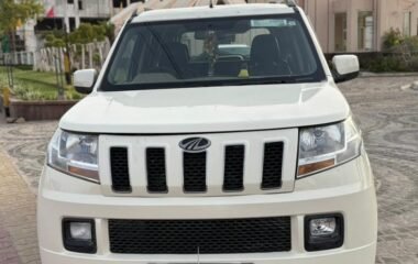TUV300