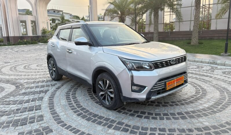 
								XUV500 W6 full									