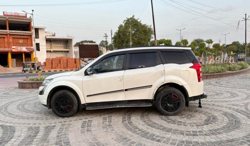 
								XUV500 full									