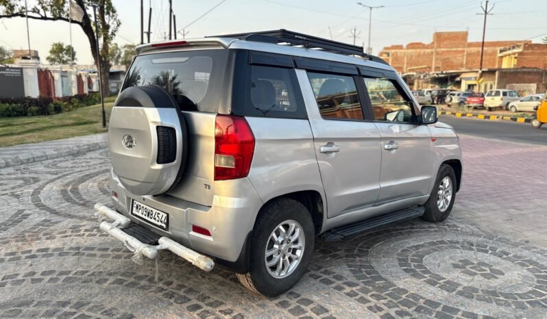
								TUV300 full									