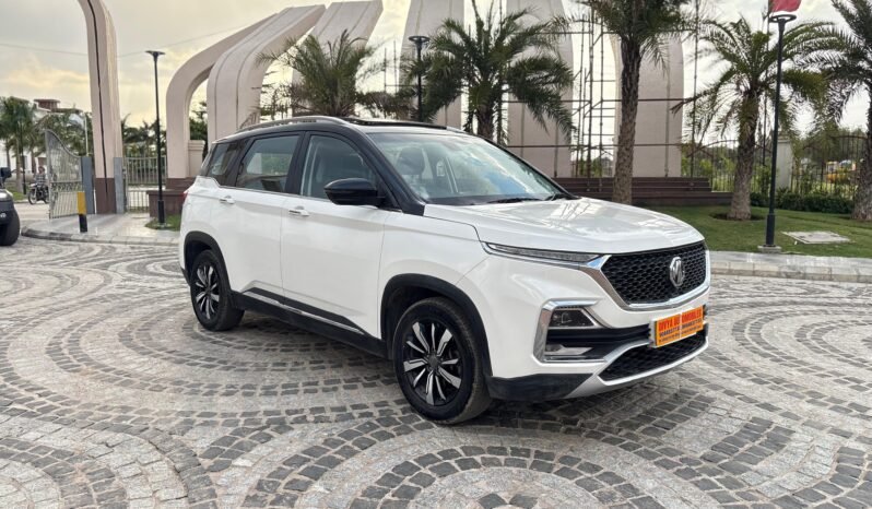 
								MG HECTOR full									